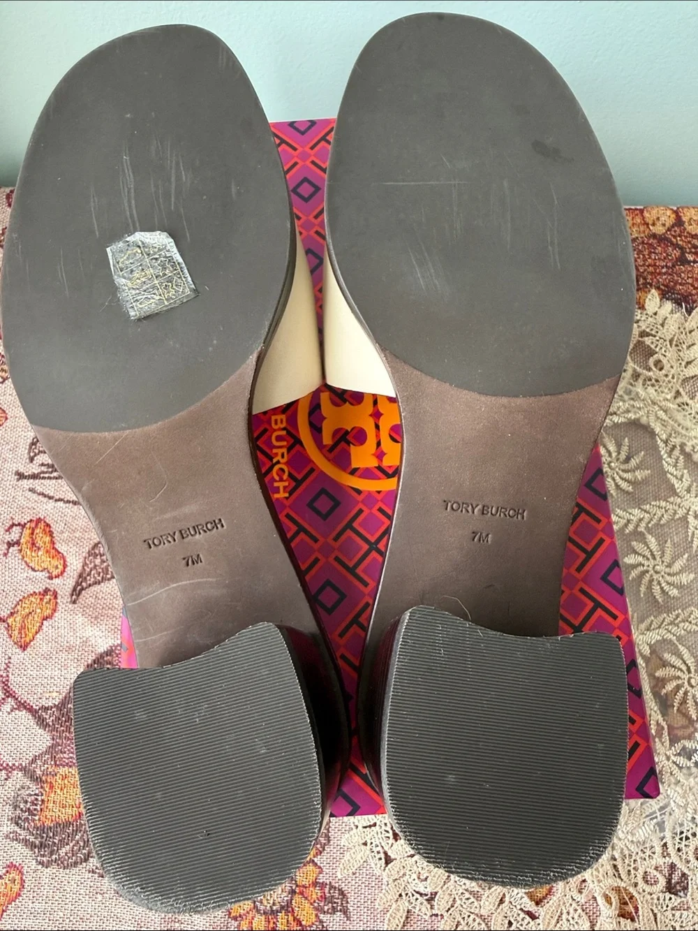 Tory Burch Cream Logo Cutout Slide Sandals